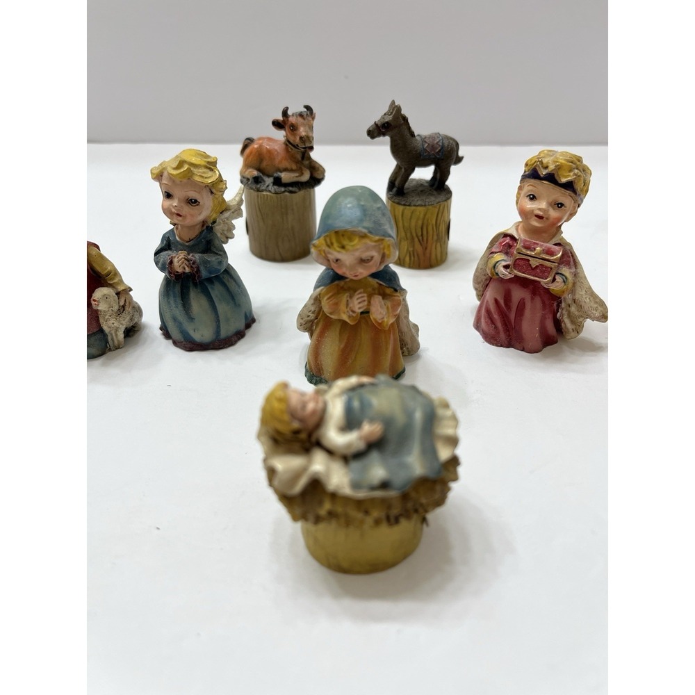 Vintage Christmas Nativity Figures Hand Painted Porcelain Bisque 10 Figures 2"